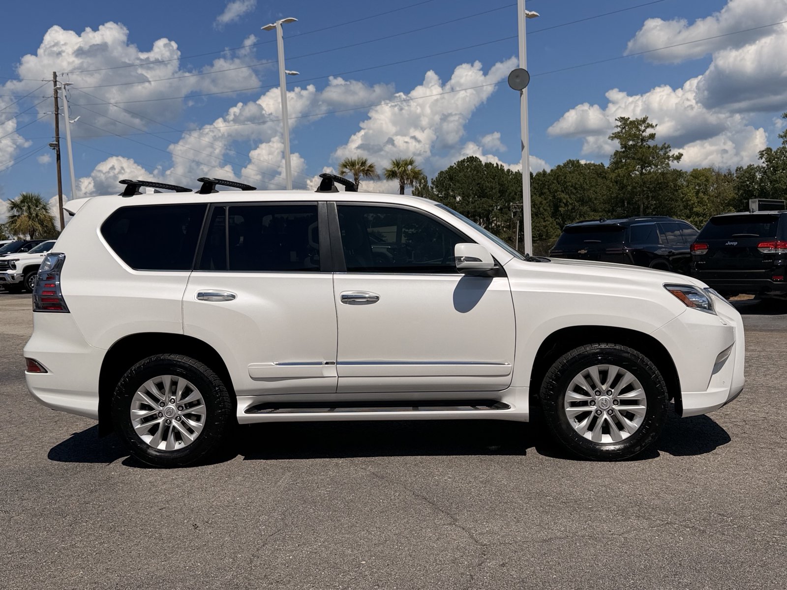 Used 2017 Lexus GX 460 Premium AWD/4WD image 13