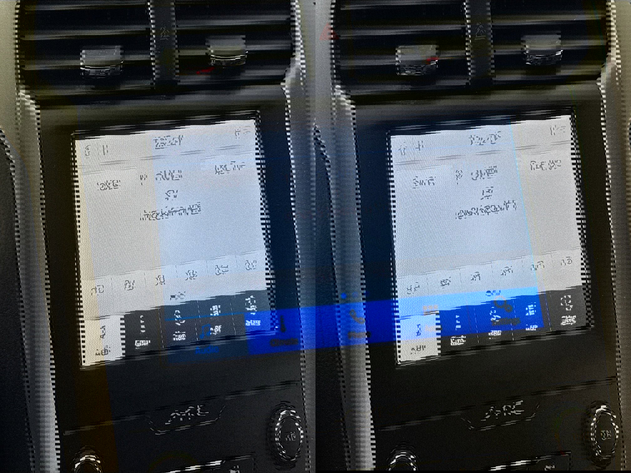 Used 2020 Ford Fusion SE image 15