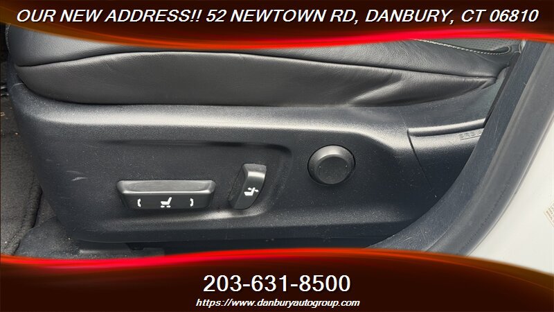 Used 2017 Lexus IS 300 F Sport w/ F Sport Package AWD/4WD image 11