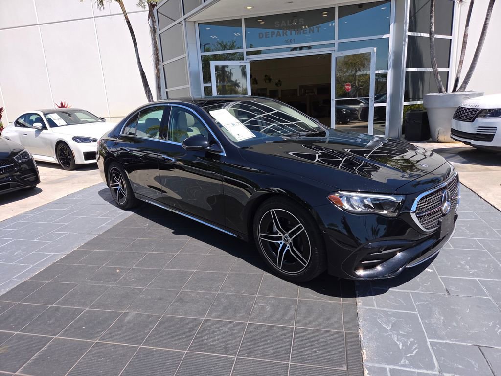 Used 2025 Mercedes-Benz E 350 Sedan image 2