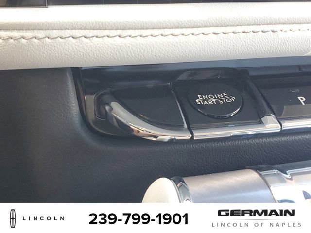 New 2025 Lincoln Aviator 2WD w/ Equipment Group 101A image 27