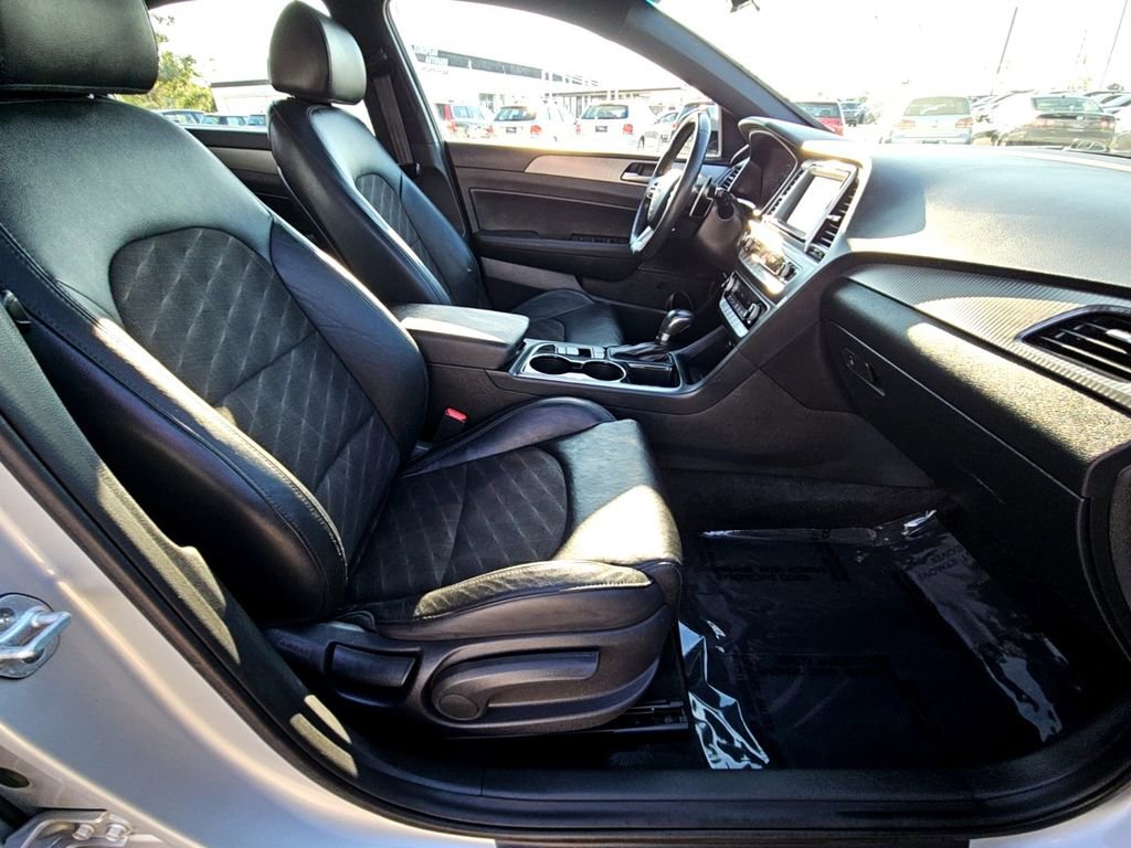 Used 2019 Hyundai Sonata Sport w/ Tech Package 03 image 16