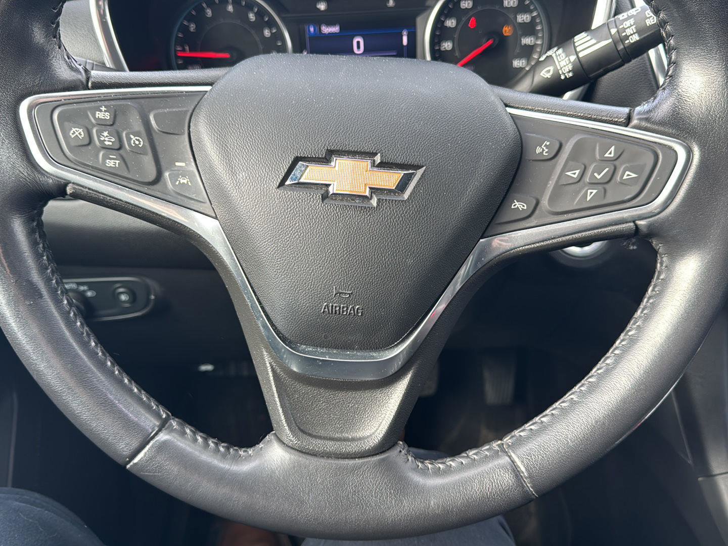 Used 2020 Chevrolet Equinox LT image 14