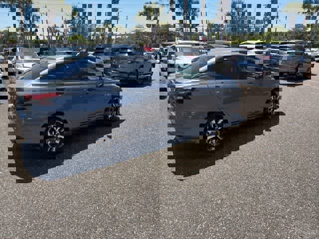 Used 2023 Nissan Versa S w/ S Plus Package image 14