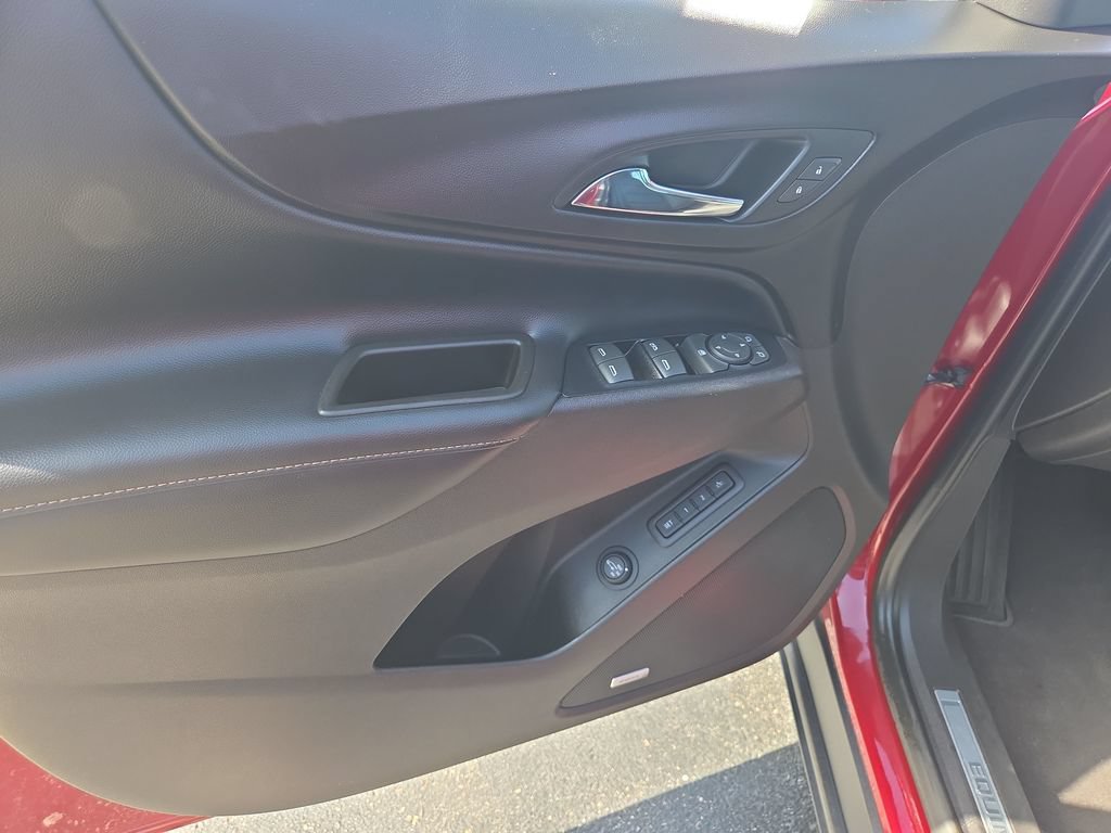 Certified 2018 Chevrolet Equinox Premier FWD image 27