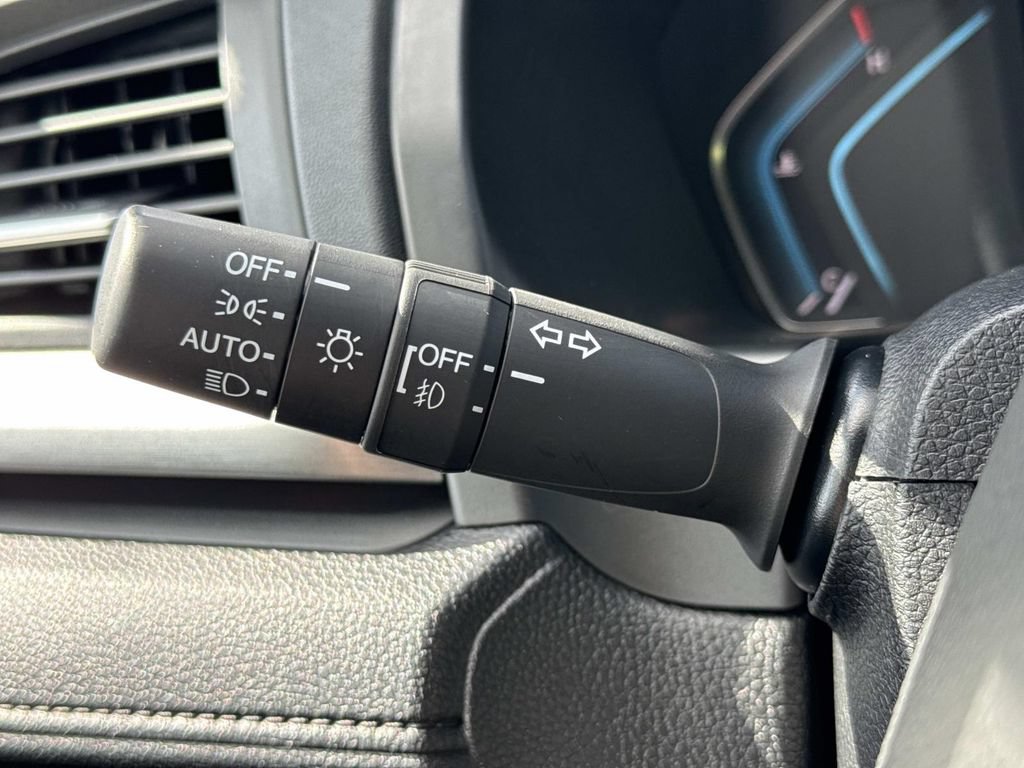Used 2023 Honda Odyssey Sport image 11