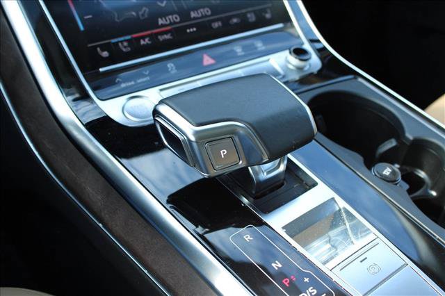 Used 2020 Audi Q7 3.0T Prestige AWD/4WD image 20