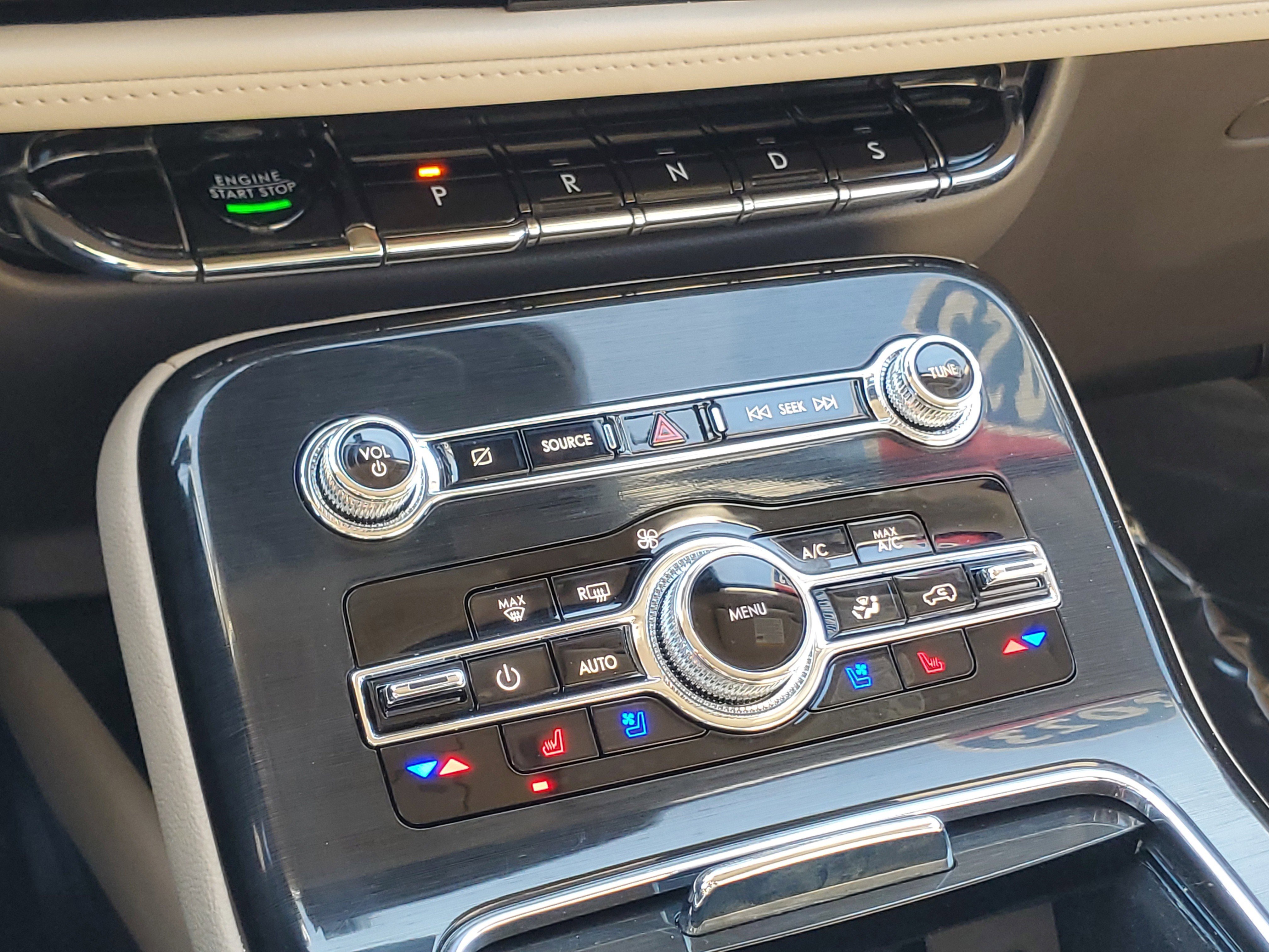 Certified 2023 Lincoln Nautilus Reserve w/ Equipment Group 201A image 18