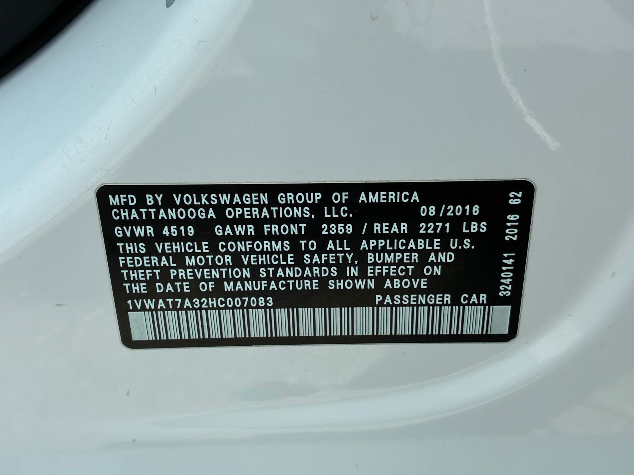 Used 2017 Volkswagen Passat 1.8T S FWD image 30