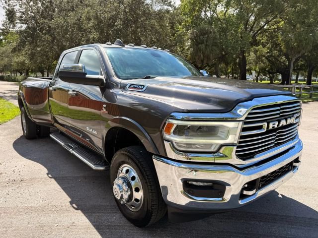 Used 2022 RAM 3500 Laramie image 2