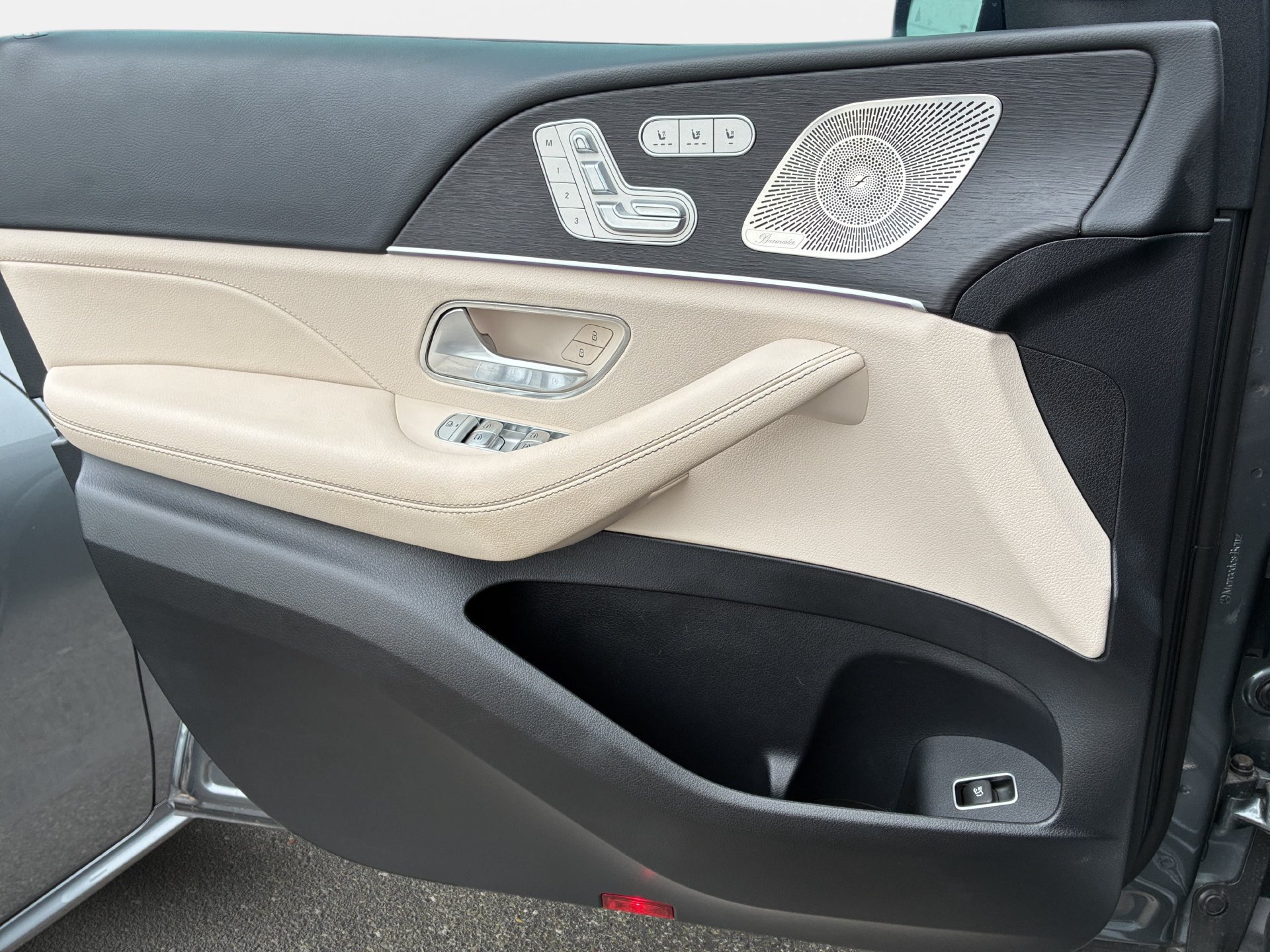 Certified 2025 Mercedes-Benz GLE 580 4MATIC image 26