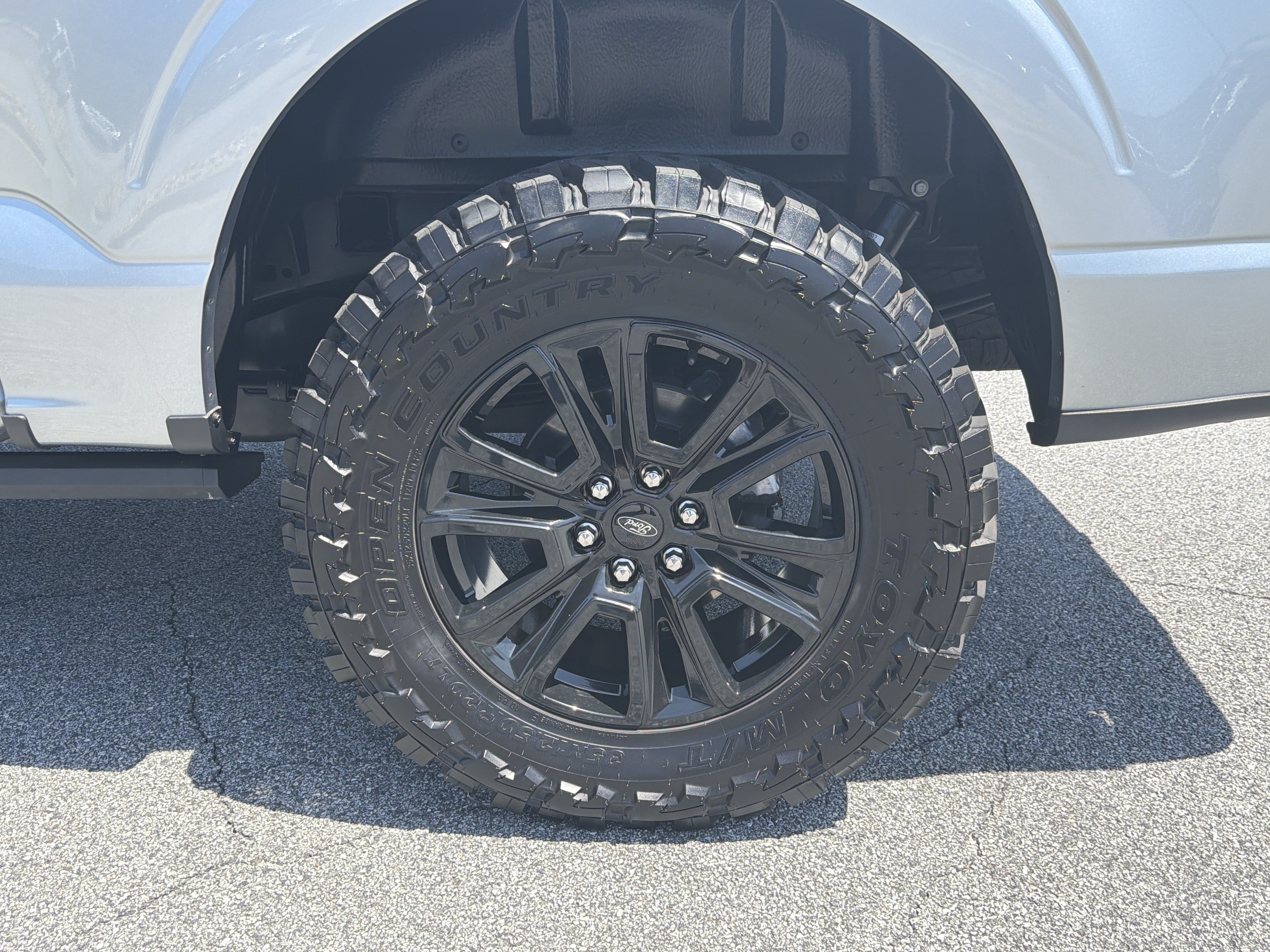Used 2025 Ford F150 Platinum w/ Equipment Group 702A High AWD/4WD image 22