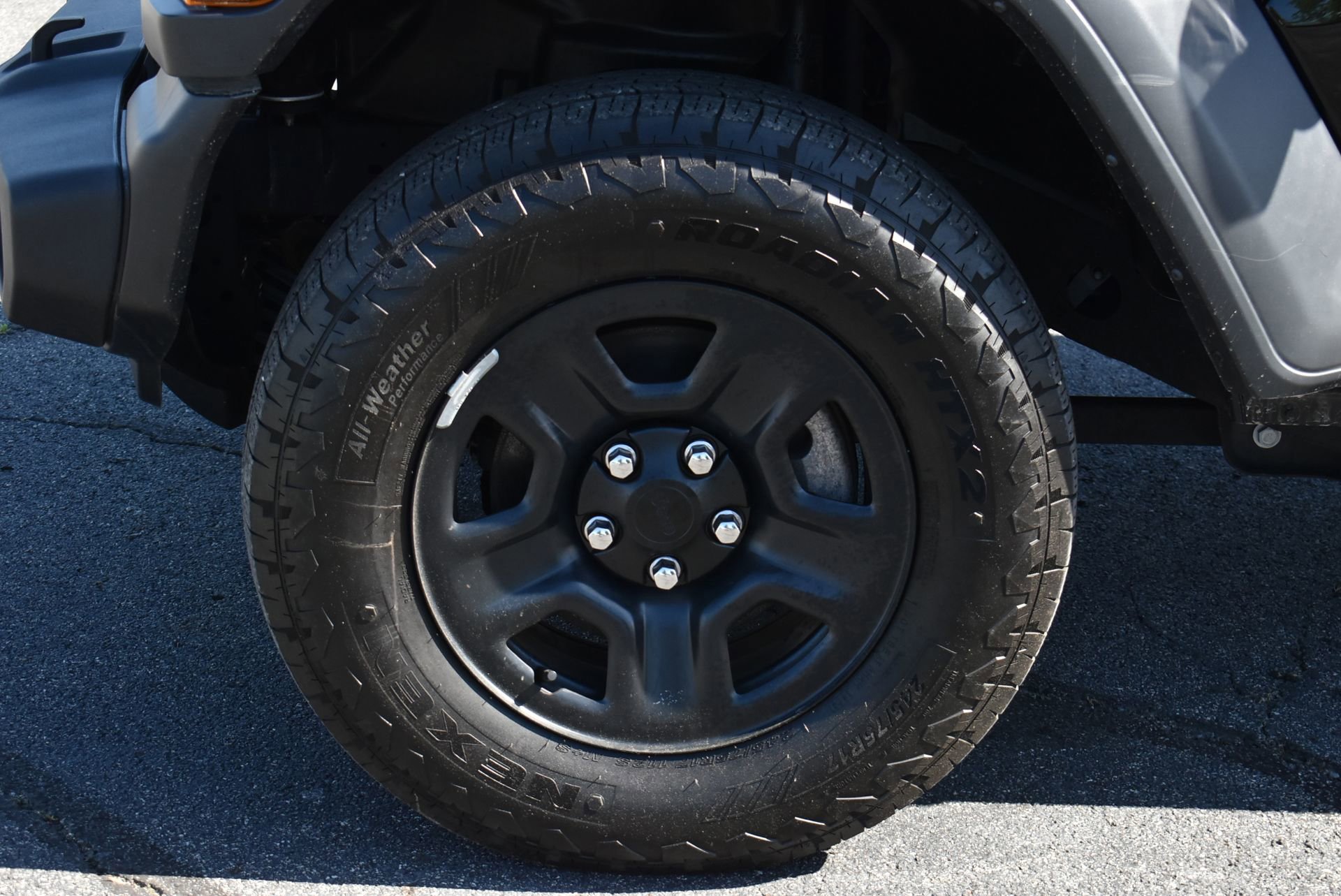 Used 2024 Jeep Wrangler Unlimited Sport AWD/4WD image 11