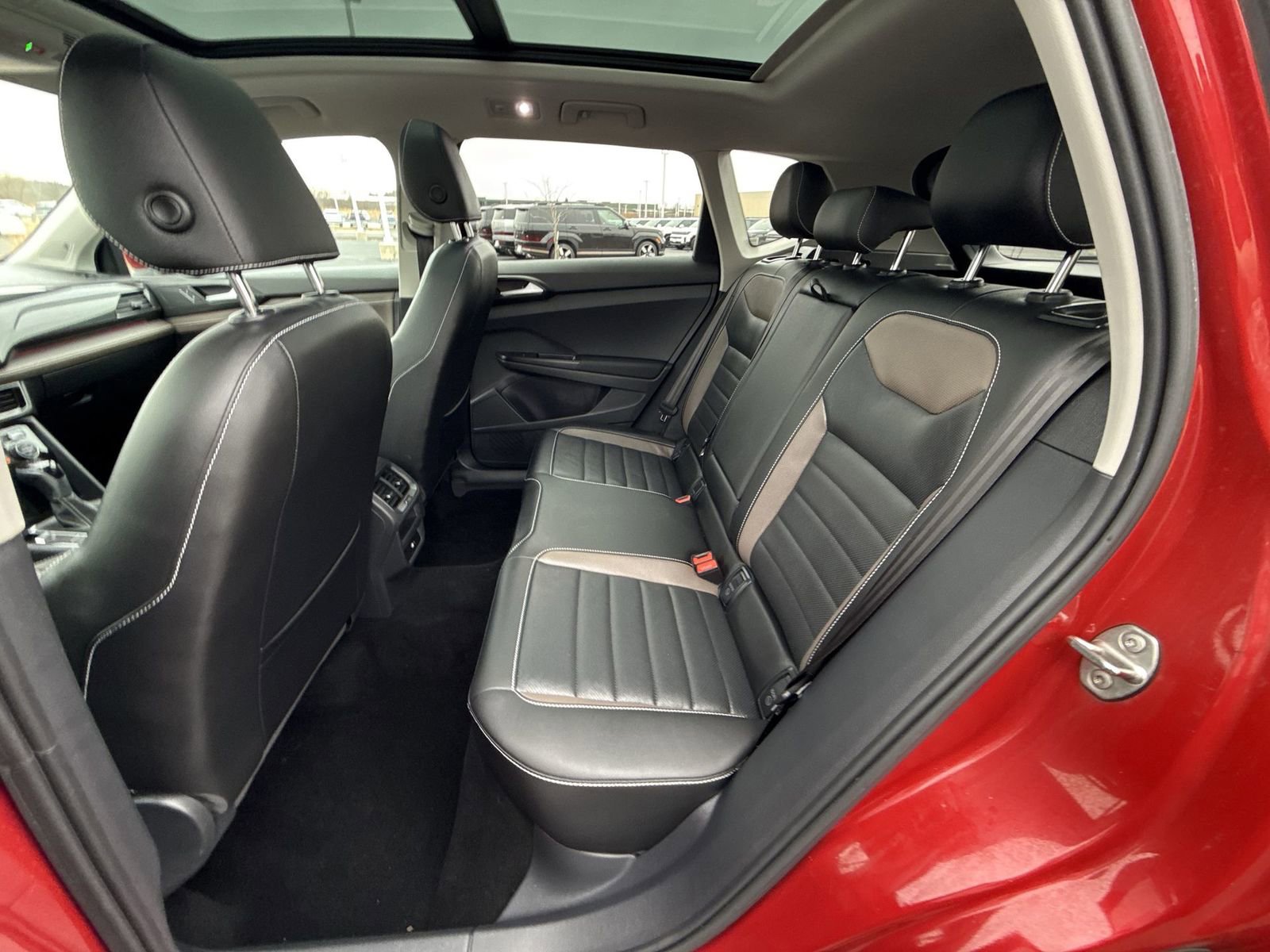 Used 2023 Volkswagen Taos SEL image 26