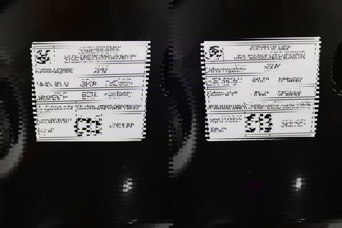 Used 2024 Hyundai Ioniq 6 SE image 41