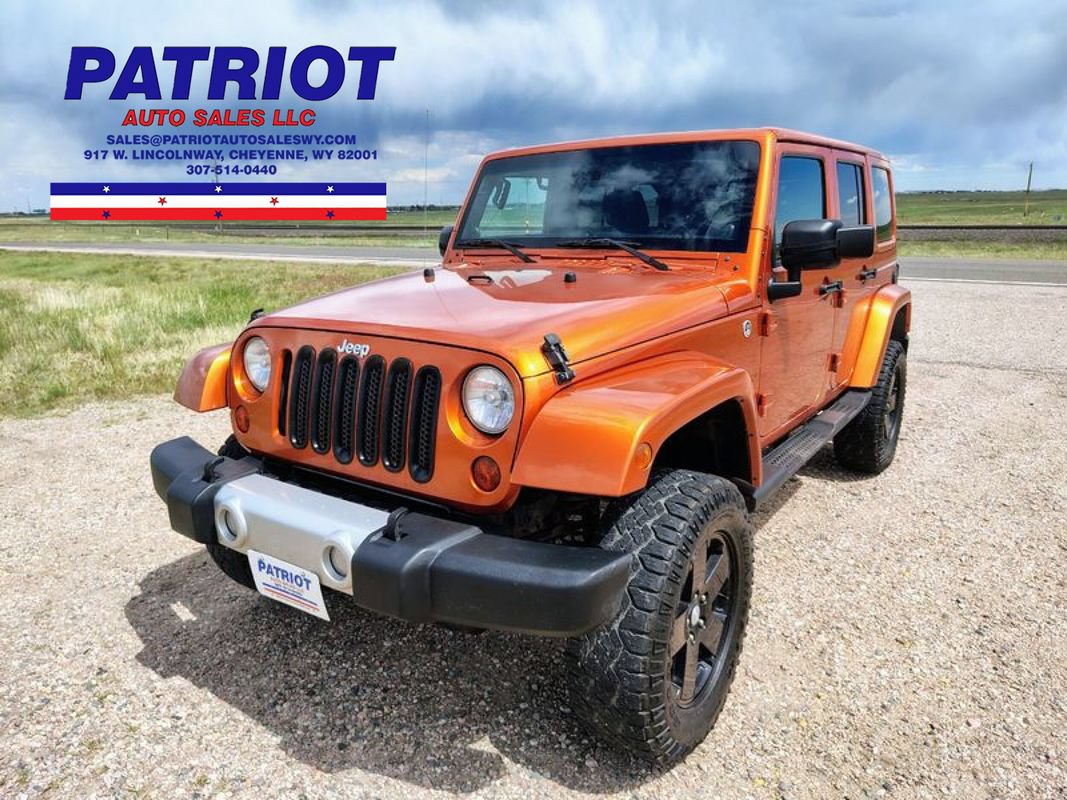 Used 2011 Jeep Wrangler Unlimited Sahara w/ Dual Top Group
