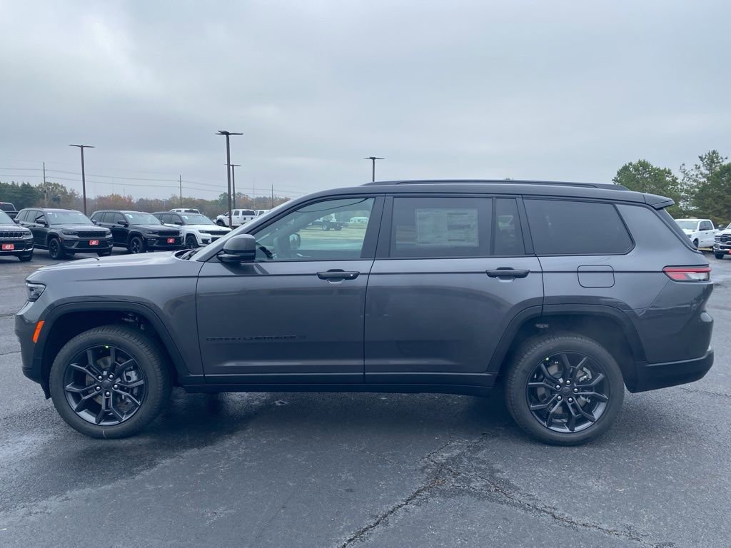 New 2025 Jeep Grand Cherokee L Limited image 4