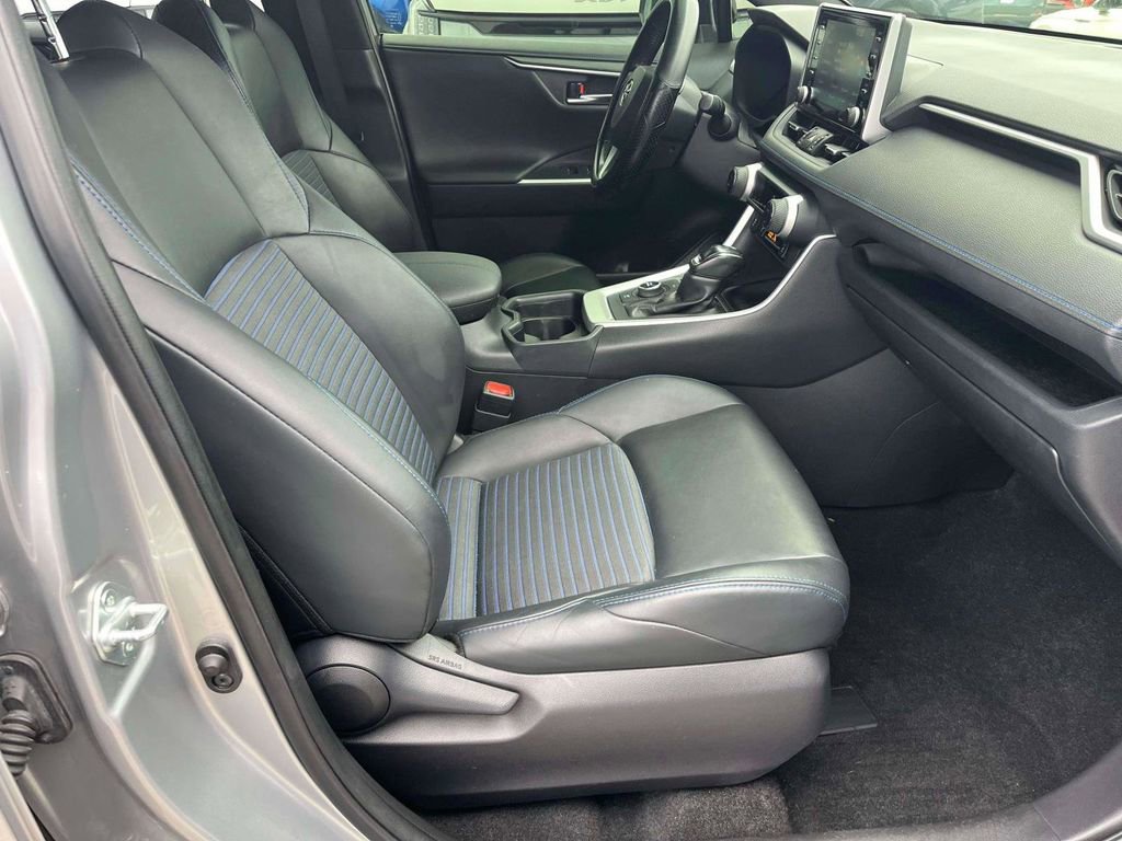 Used 2020 Toyota RAV4 XSE w/ XSE Grade Weather Package image 12