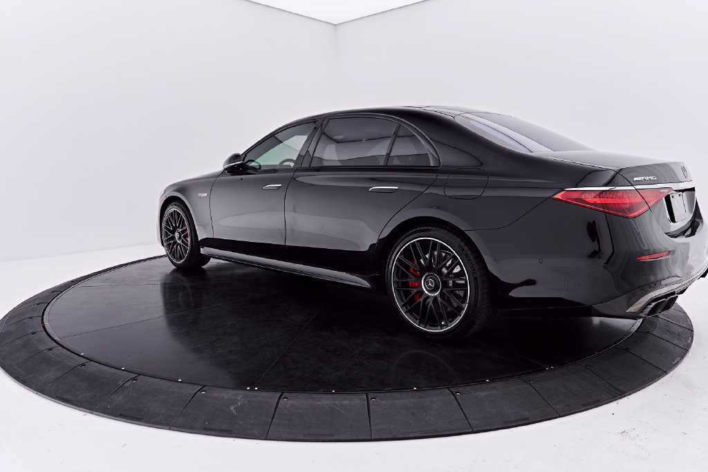 Used 2025 Mercedes-Benz S 63 AMG S image 11