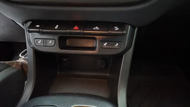 Used 2016 Chevrolet Colorado Z71 image 22