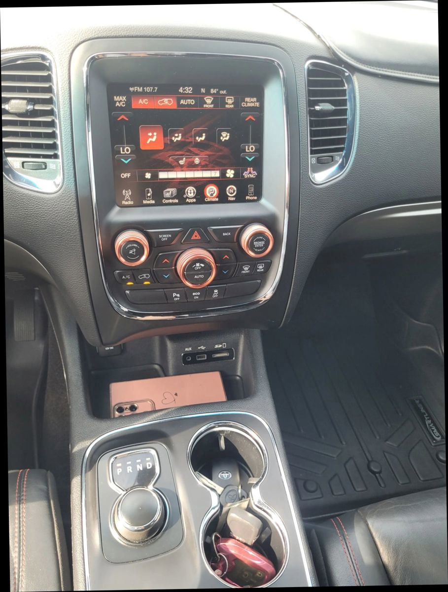 Used 2015 Dodge Durango R/T image 30