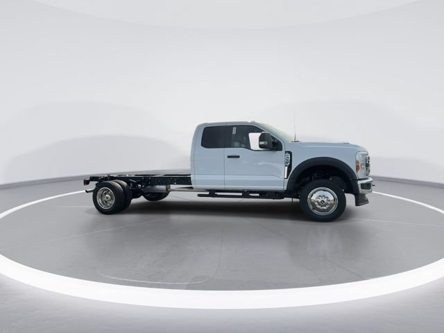 New 2026 Ford F450 XL w/ XL Chrome Package AWD/4WD image 2