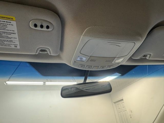 Used 2018 Ford Edge Titanium w/ Technology Package image 18