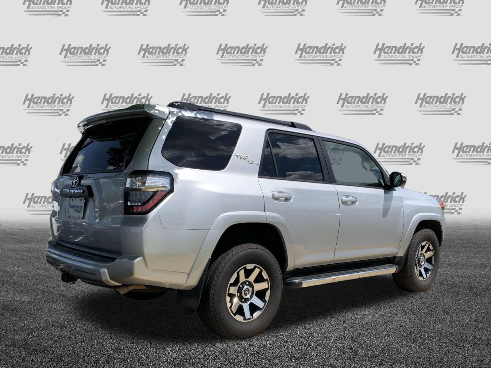 Used 2019 Toyota 4Runner TRD Off-Road Premium AWD/4WD image 10