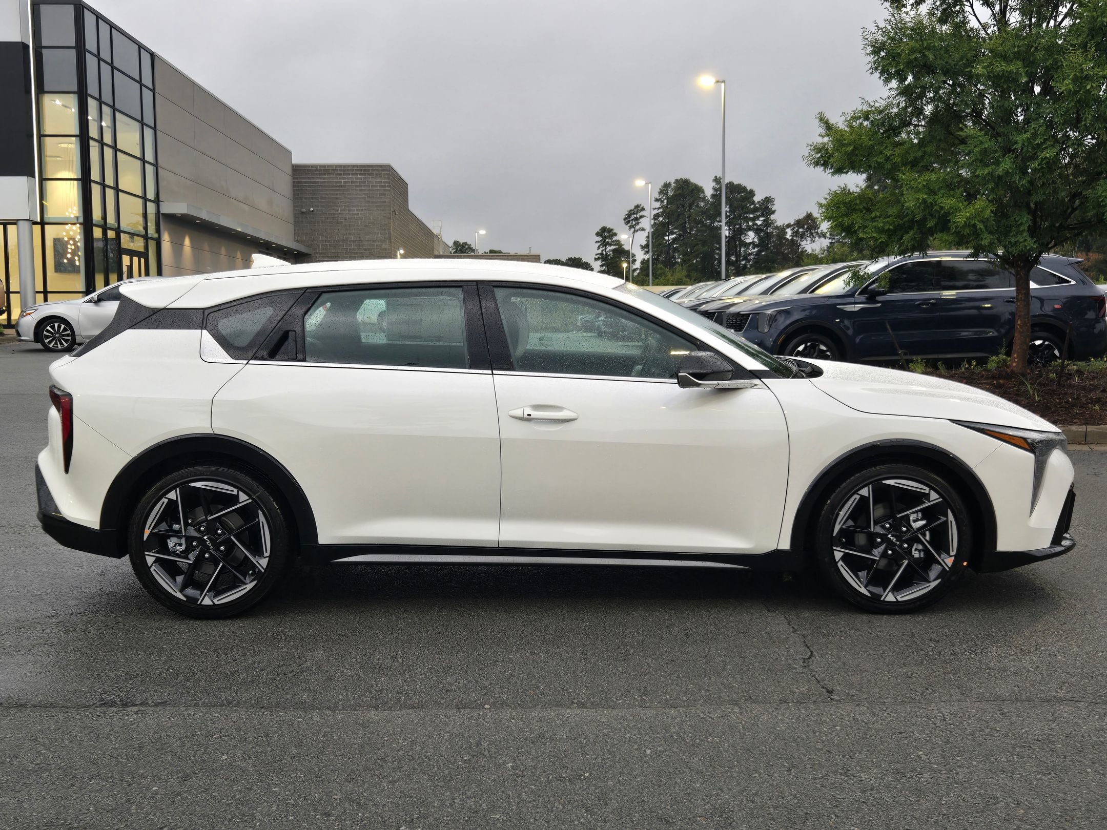 New 2026 Kia K4 EX FWD image 8