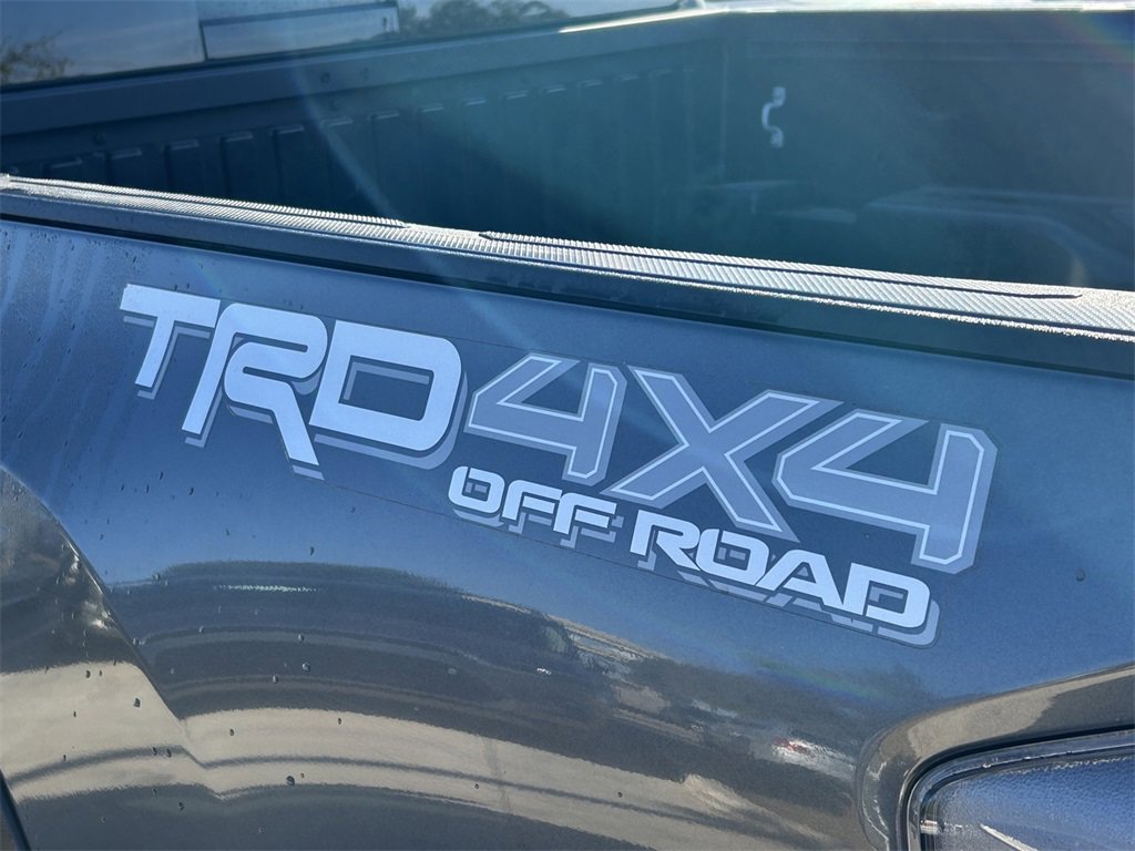Used 2021 Toyota Tacoma TRD Off-Road image 14