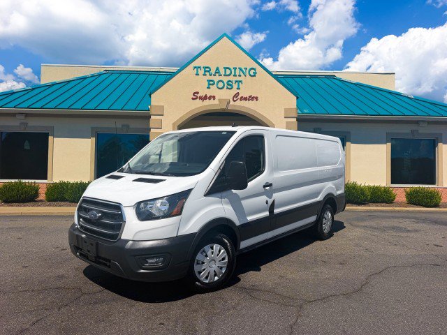 Used 2020 Ford Transit 150 Low Roof RWD image 2