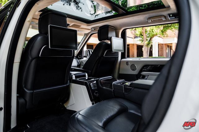 Used 2018 Land Rover Range Rover Long Wheelbase Autobiography AWD/4WD image 2