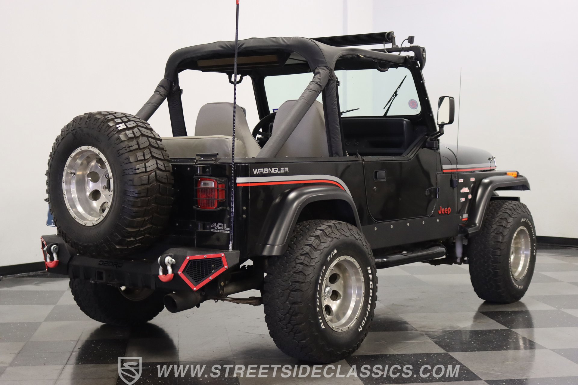 Used 1991 Jeep Wrangler 4WD image 11
