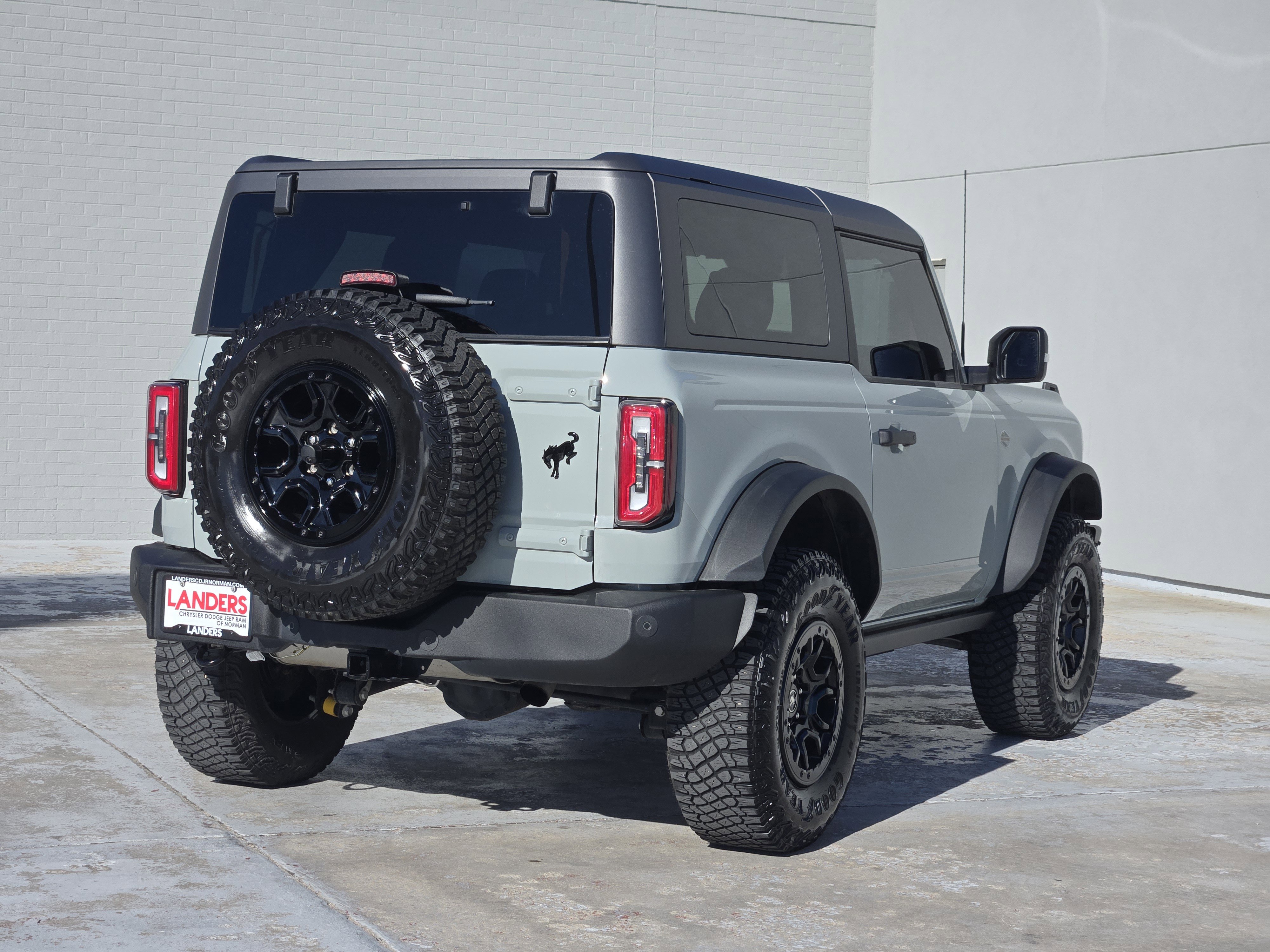 Used 2022 Ford Bronco Wildtrak image 8