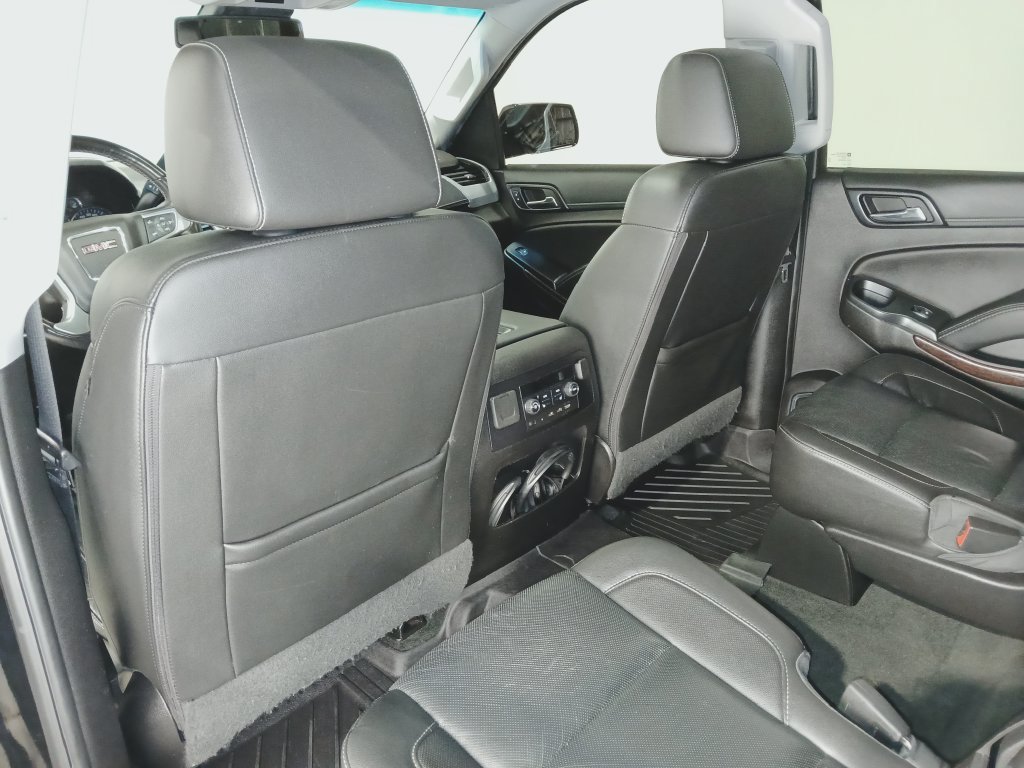 Used 2018 GMC Yukon SLT w/ Premium Edition AWD/4WD image 15