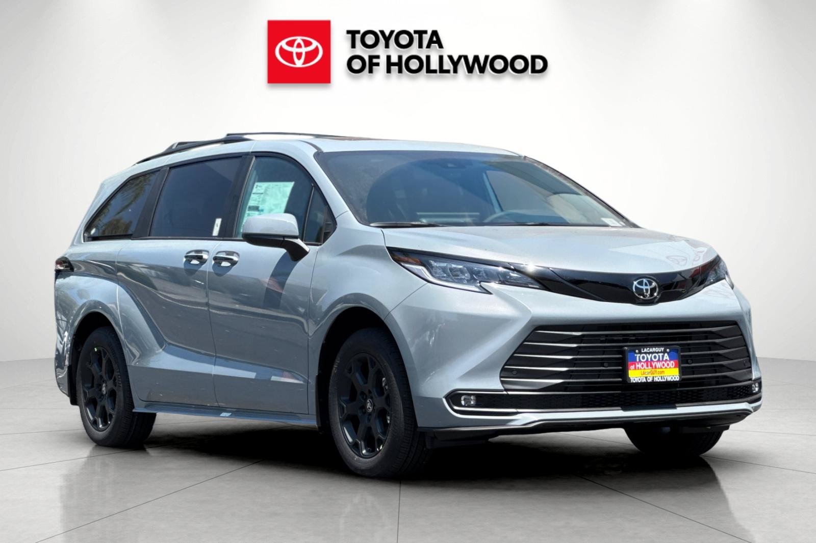 New 2026 Toyota Sienna XLE Woodland Edition