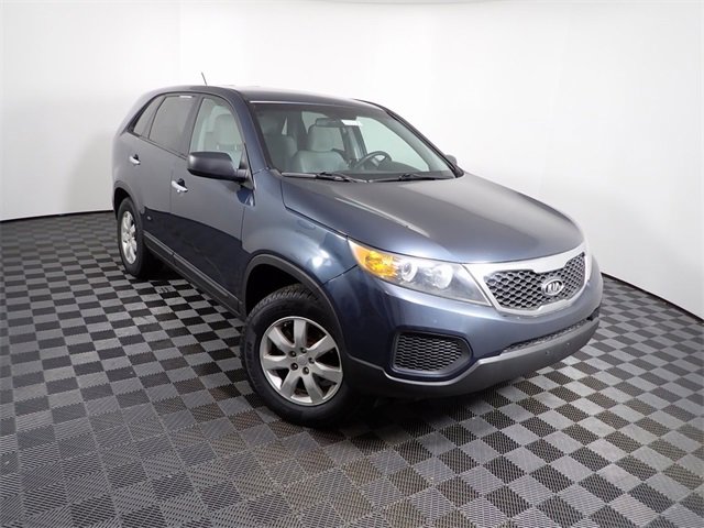 Used 2011 Kia Sorento 2WD image 3