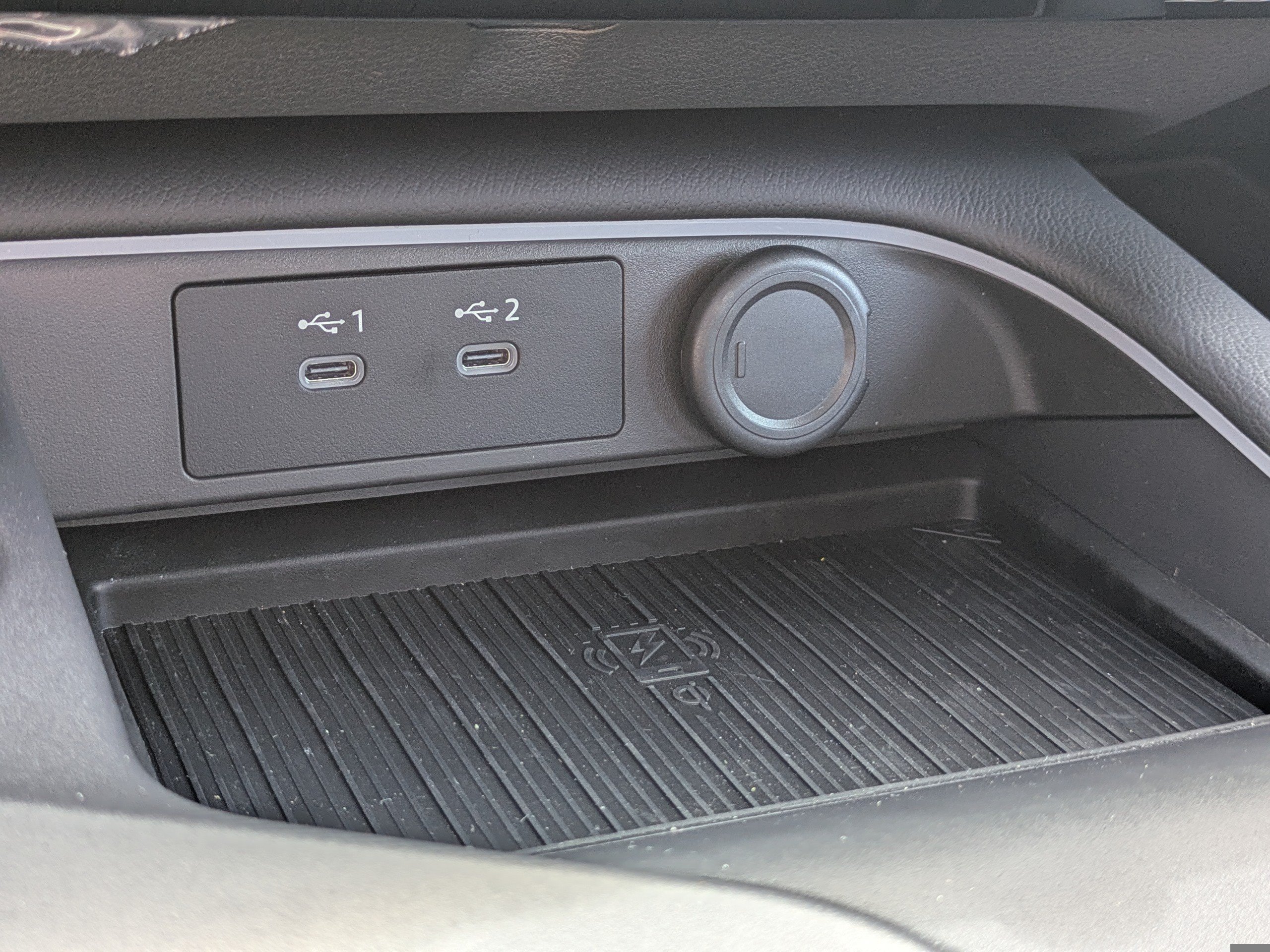 New 2026 Nissan Sentra SR w/ Floor Mat Package FWD image 22