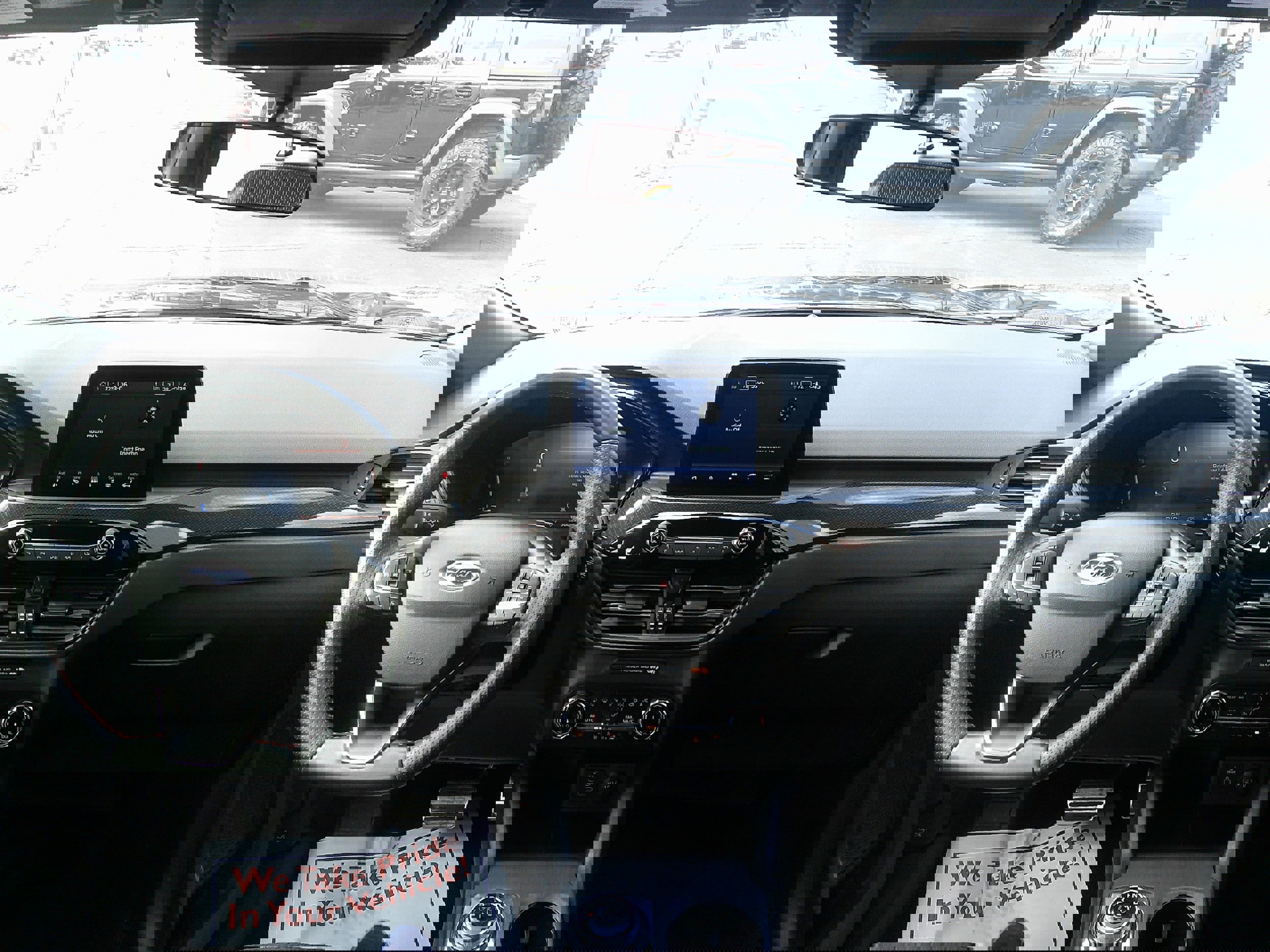 Used 2024 Ford Escape ST-Line image 21