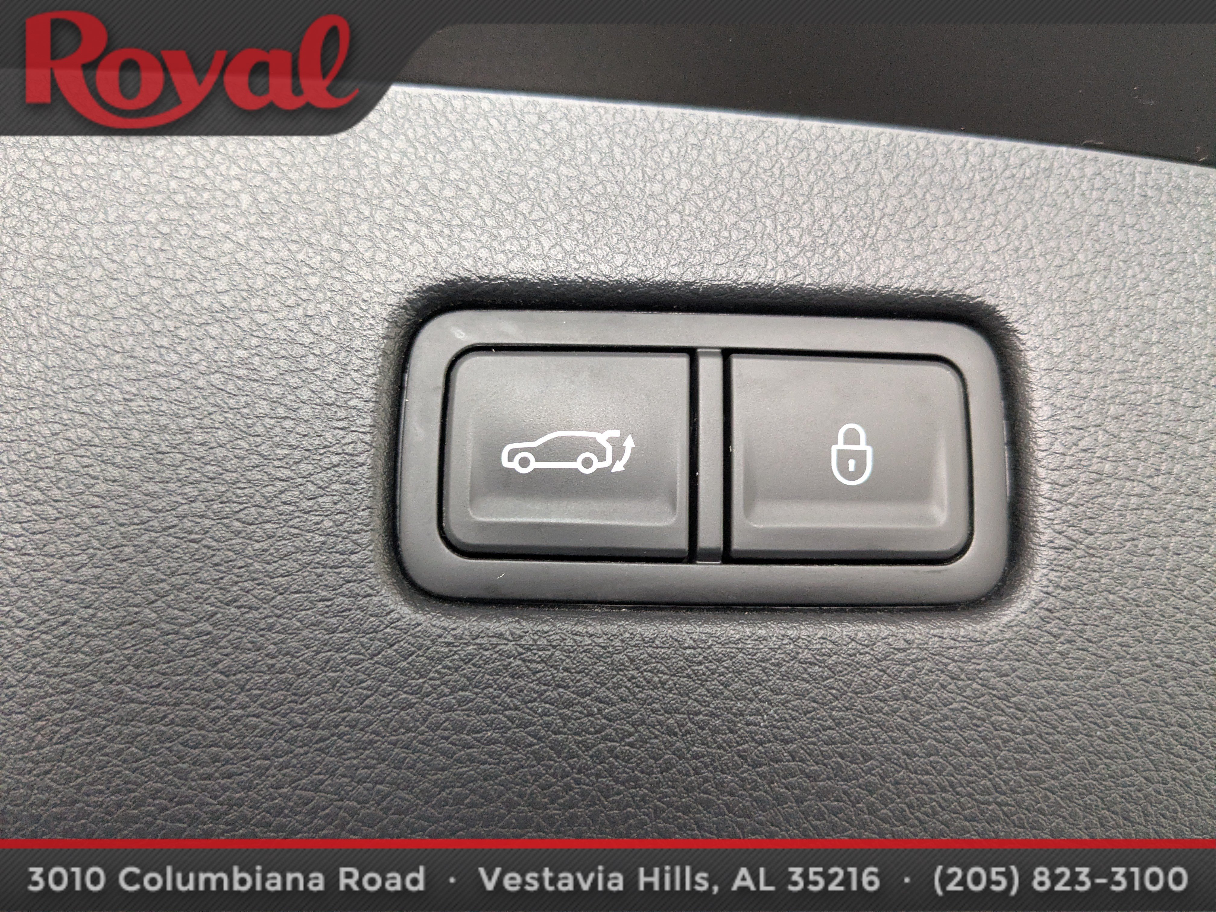 Used 2023 Genesis GV70 2.5T w/ Sport Prestige Package AWD/4WD image 13