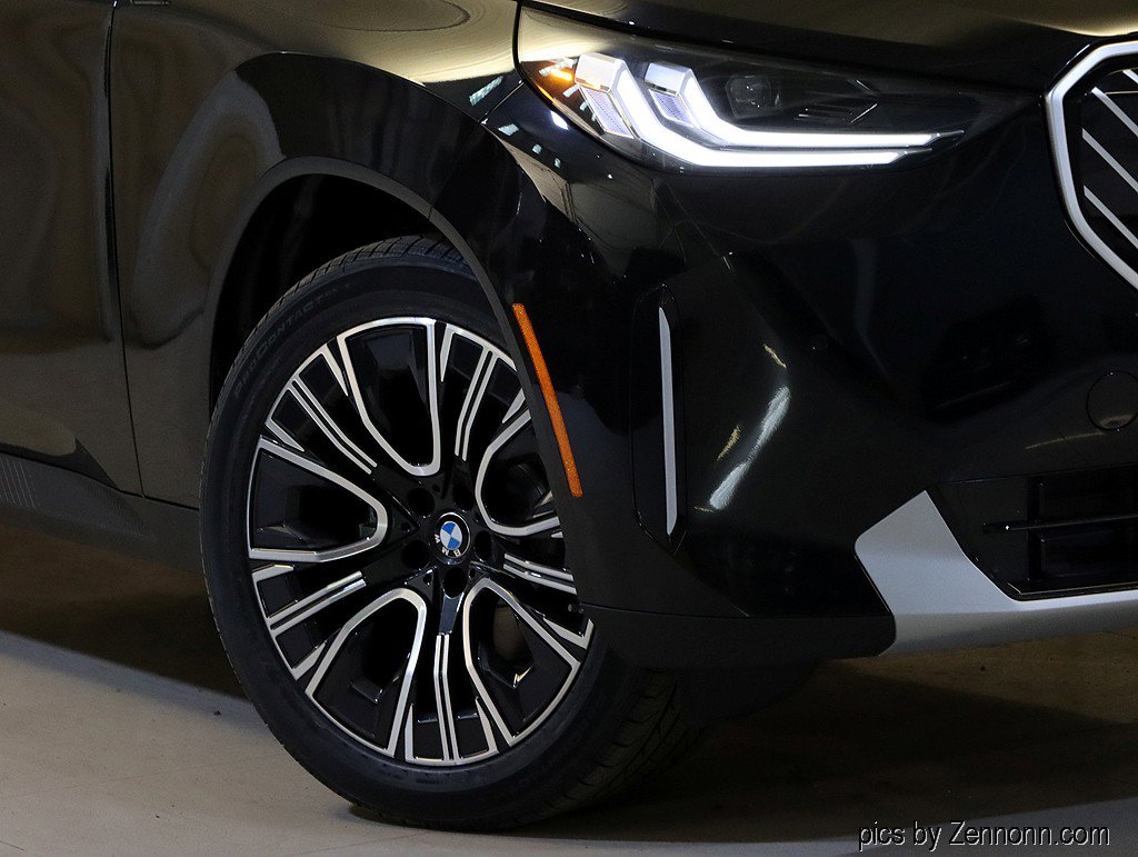 New 2026 BMW X3 xDrive30 w/ Premium Package image 3