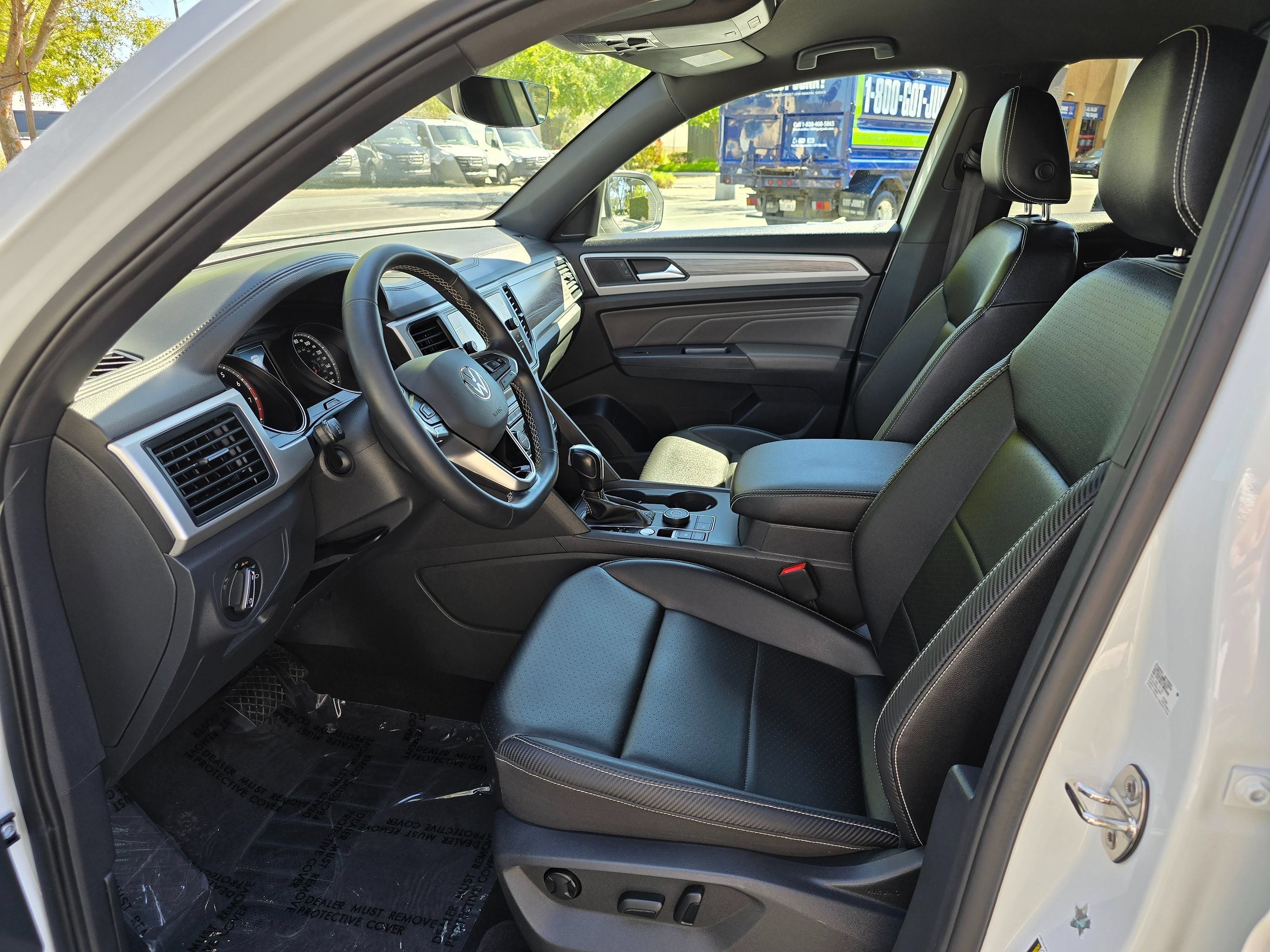 Used 2021 Volkswagen Atlas Cross Sport SE AWD/4WD image 13