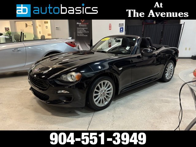 Used 2017 FIAT 124 Spider Classica