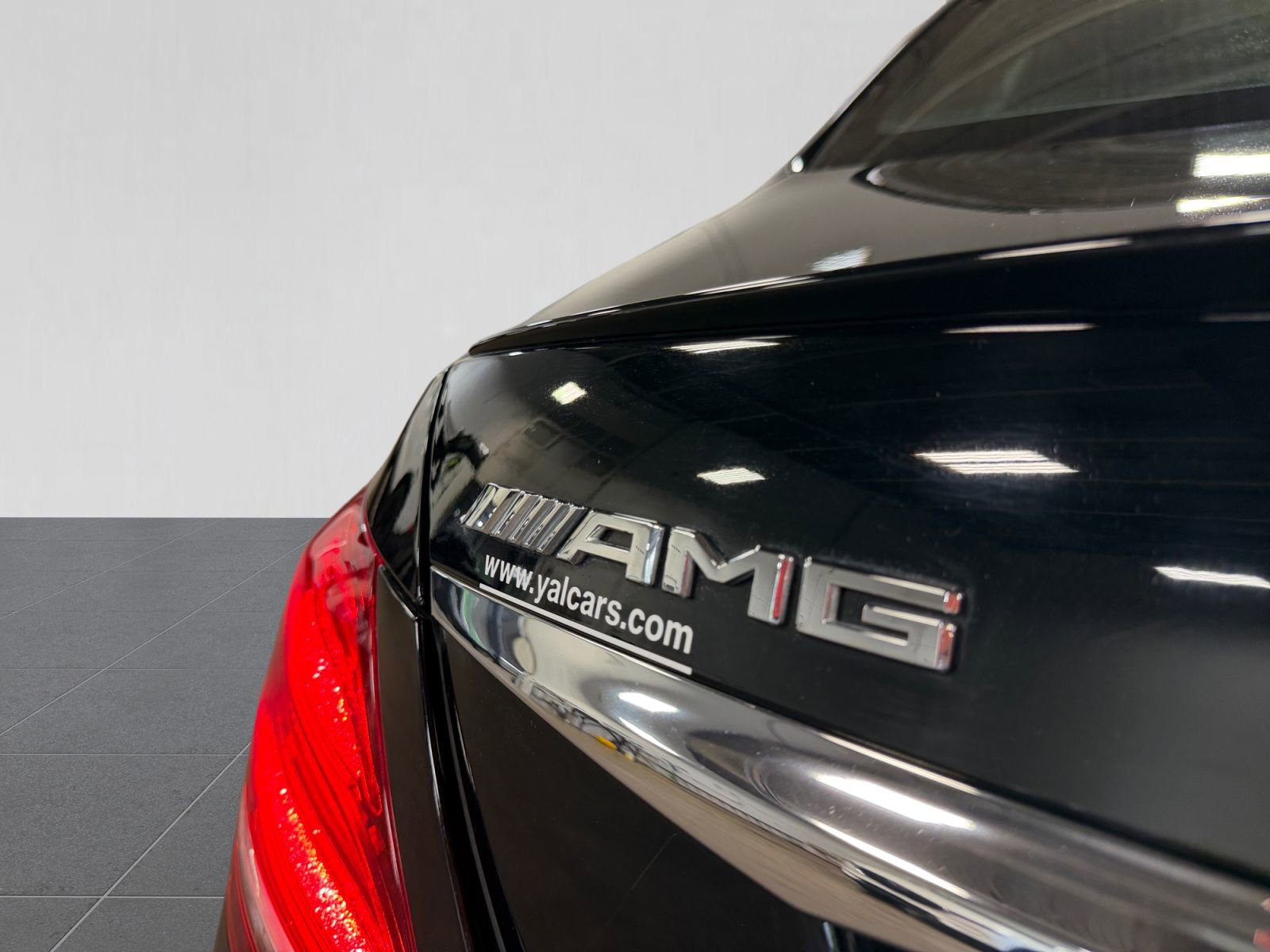 Used 2017 Mercedes-Benz E 43 AMG 4MATIC Sedan w/ Premium 3 Package image 45