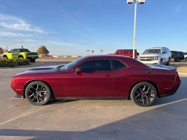 Used 2022 Dodge Challenger R/T w/ Blacktop Package image 4