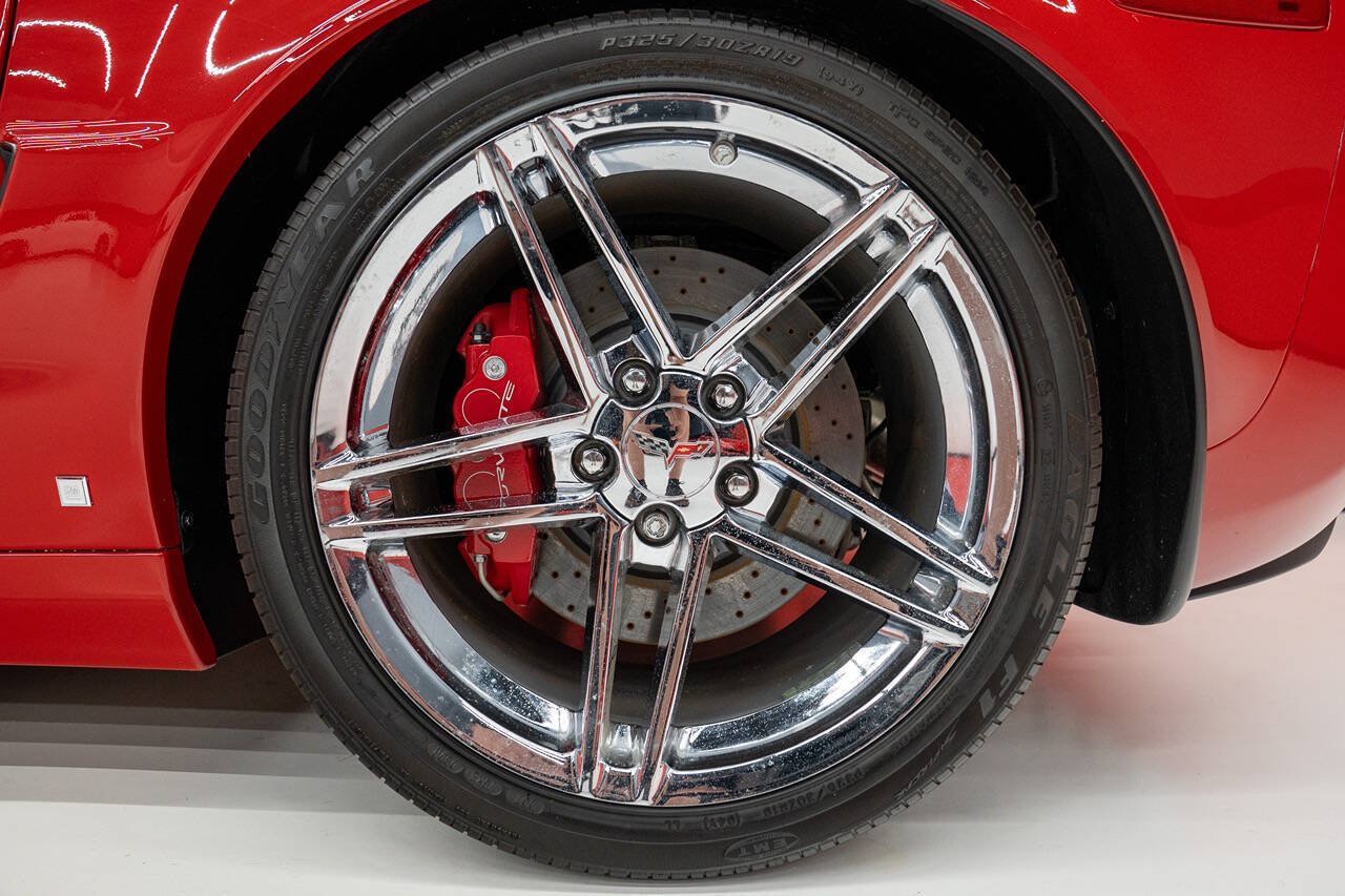 Used 2007 Chevrolet Corvette Z06 w/ Preferred Equipment Group RWD image 38