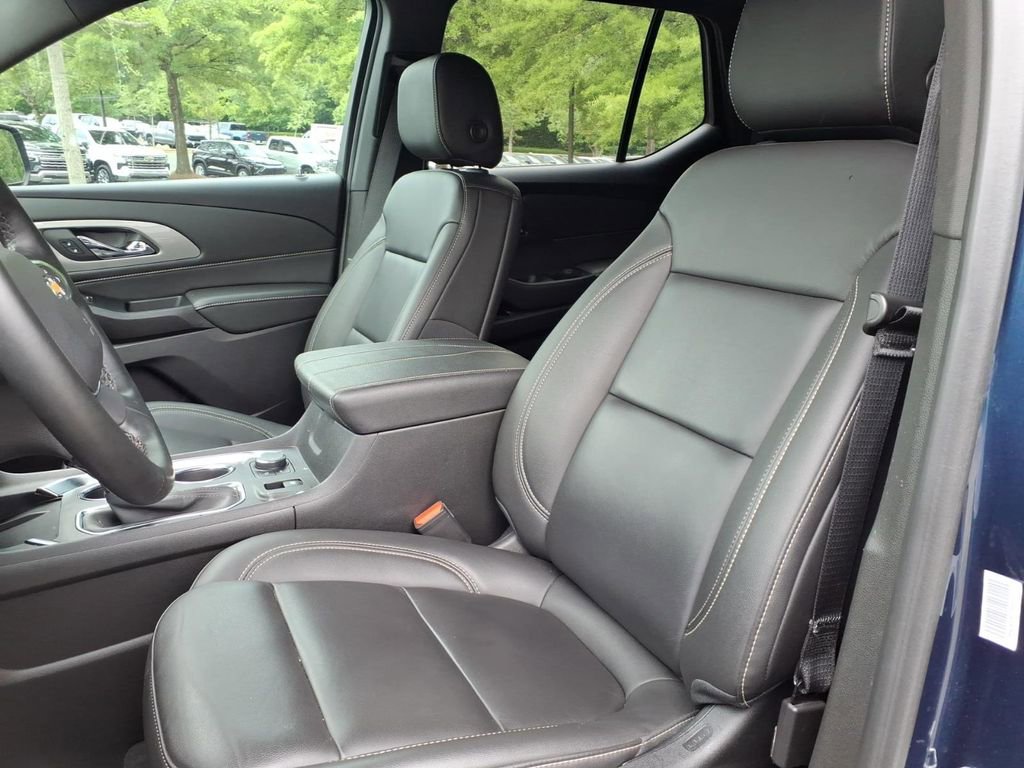 Certified 2023 Chevrolet Traverse LT AWD/4WD image 15