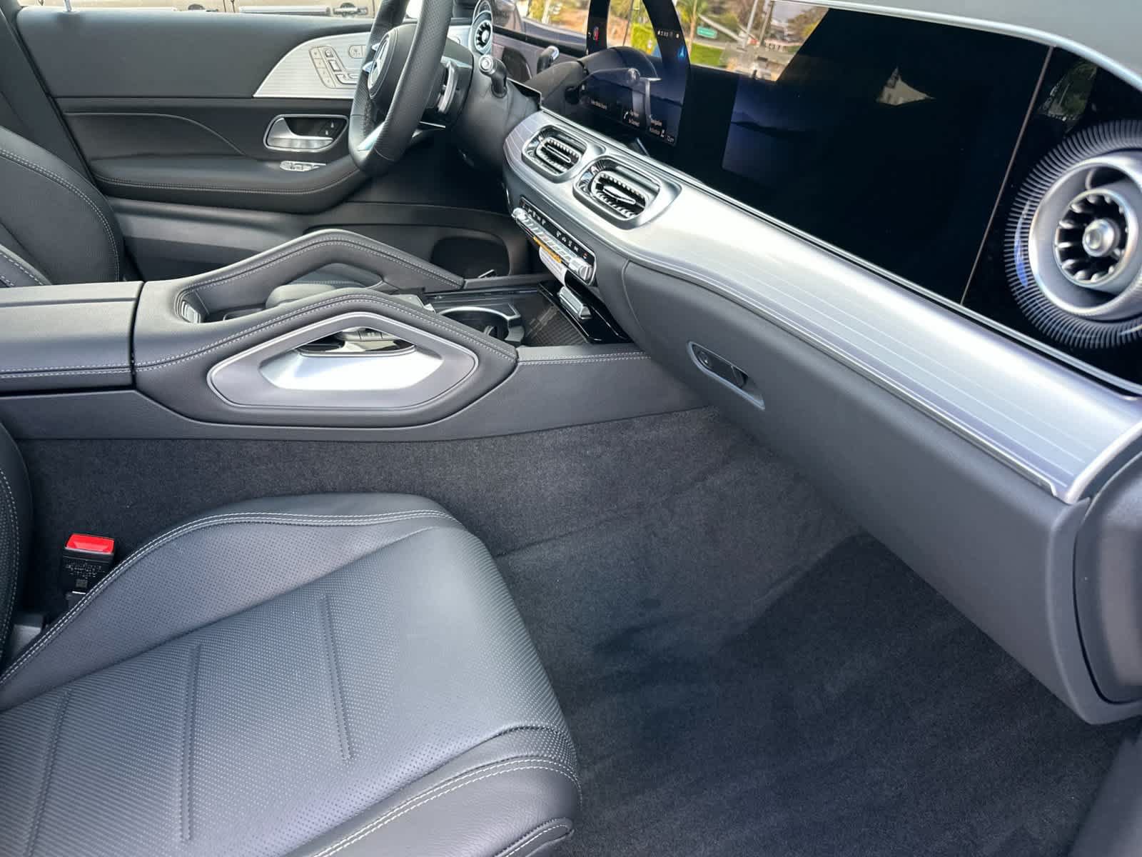 New 2027 Mercedes-Benz GLE 450 4MATIC Coupe image 16