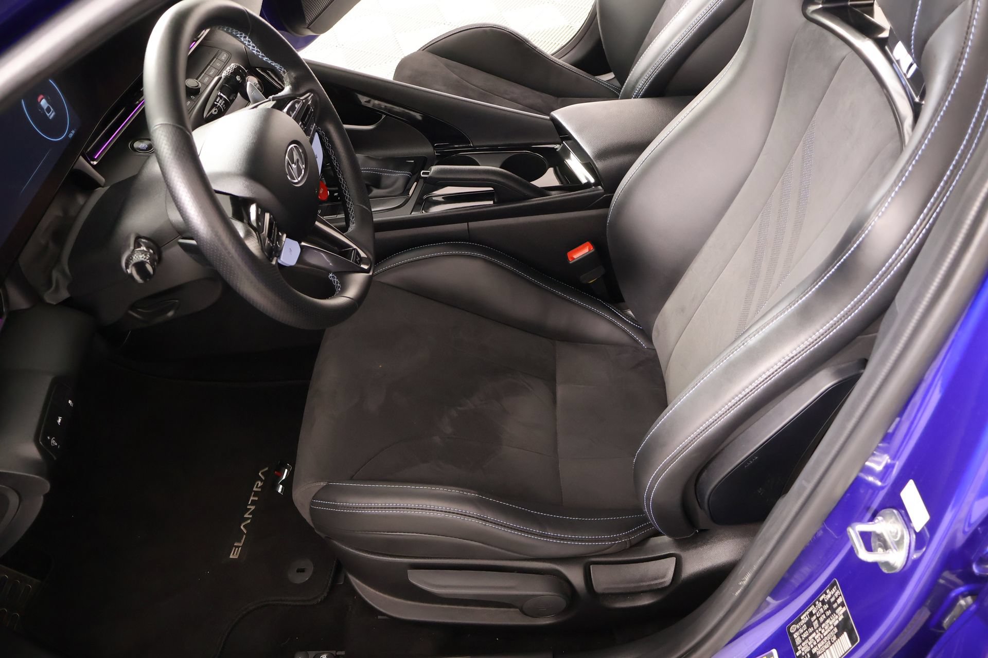 Used 2023 Hyundai Elantra N FWD image 12