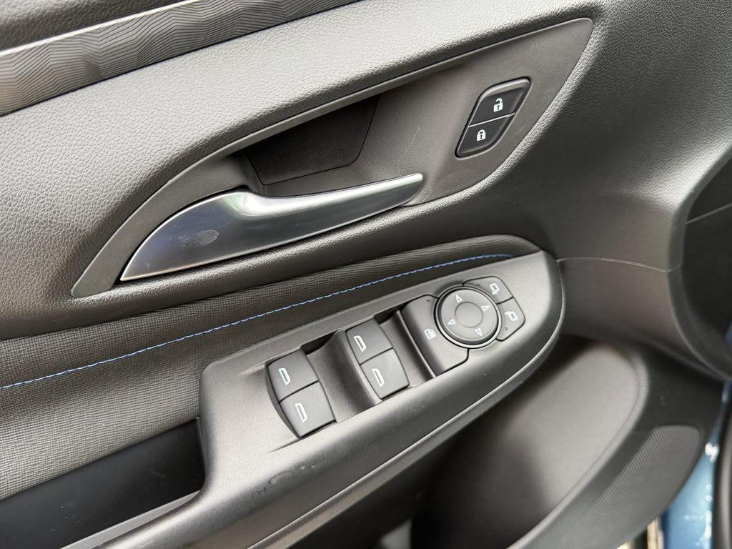 New 2026 Buick Envista Sport Touring w/ Convenience I Package FWD image 14